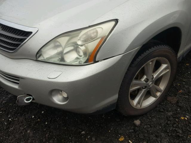 JTJHW31U962006376 - 2006 LEXUS RX 400 SILVER photo 9