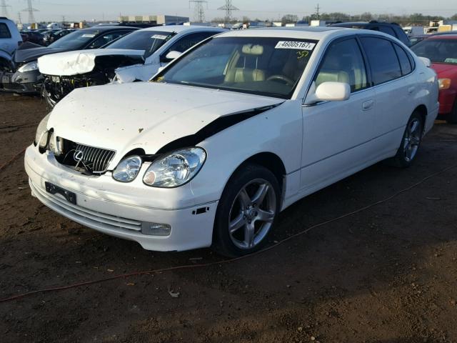 JT8BL69S020010181 - 2002 LEXUS GS WHITE photo 2