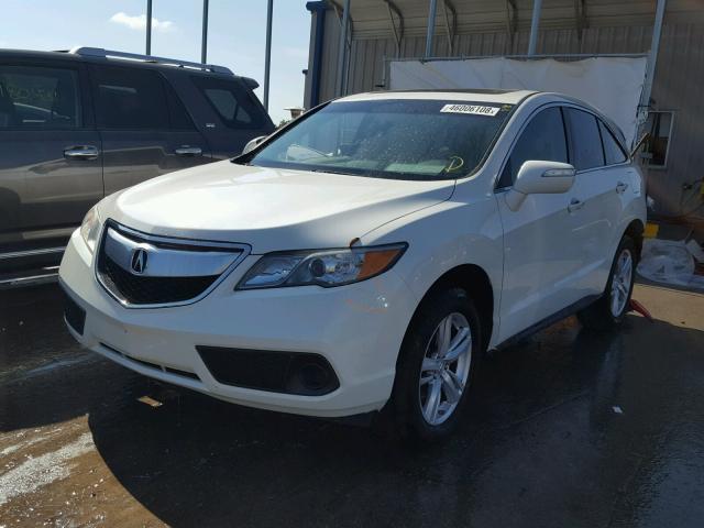 5J8TB3H31FL009466 - 2015 ACURA RDX BASE WHITE photo 2