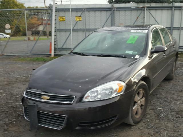 2G1WT58K881272647 - 2008 CHEVROLET IMPALA LT BROWN photo 2