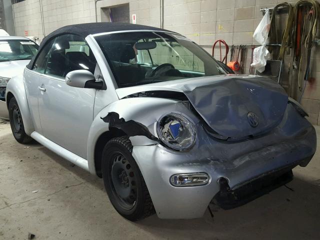 3VWCM31Y64M324061 - 2004 VOLKSWAGEN NEW BEETLE 银色 照片 1