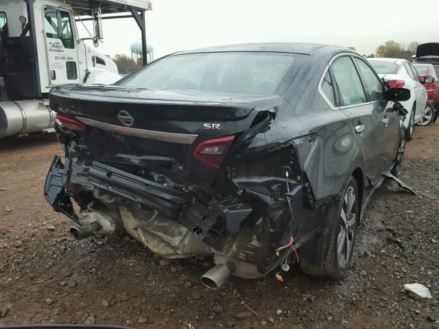 1N4AL3AP1HC143564 - 2017 NISSAN ALTIMA 2.5 BLACK photo 4