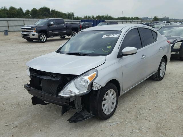 3N1CN7AP2FL824163 - 2015 NISSAN VERSA S SILVER photo 2