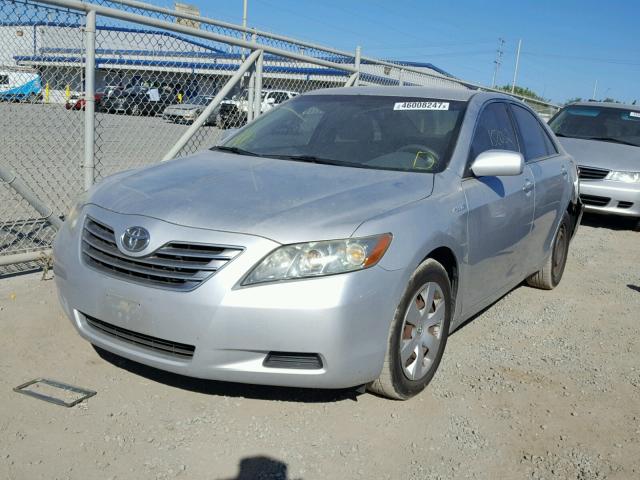 4T1BB46K38U046845 - 2008 TOYOTA CAMRY HYBR SILVER photo 2