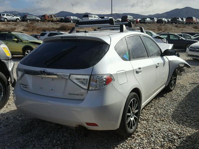 JF1GH6B62AH804661 - 2010 SUBARU IMPREZA WHITE photo 4