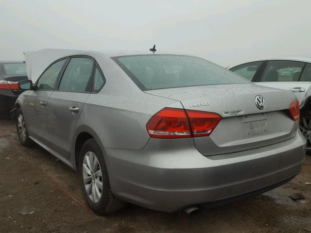 1VWAH7A33DC099509 - 2013 VOLKSWAGEN PASSAT S SILVER photo 3