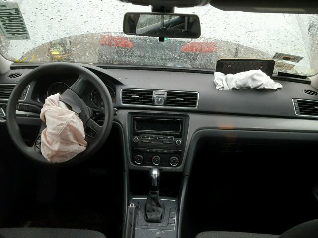 1VWAH7A33DC099509 - 2013 VOLKSWAGEN PASSAT S ვერცხლისფერი ფოტო 9