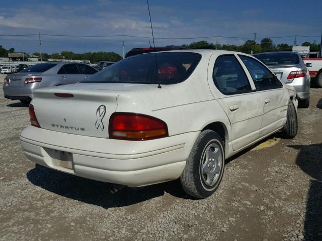 1B3EJ46X2WN209901 - 1998 DODGE STRATUS WHITE photo 4