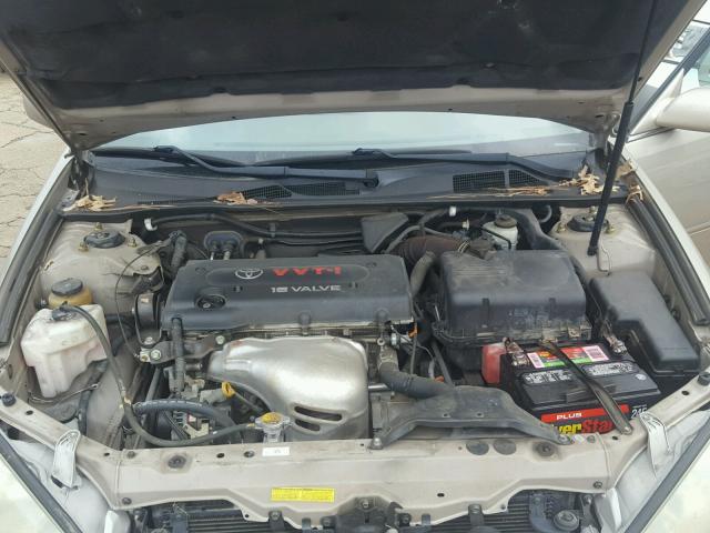 4T1BE32K74U316791 - 2004 TOYOTA CAMRY LE ოქროსფერი ფოტო 7