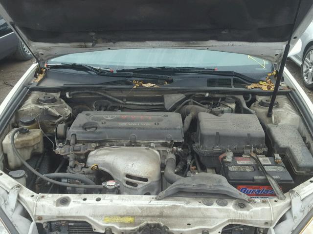4T1BE32K24U302720 - 2004 TOYOTA CAMRY LE WHITE photo 7