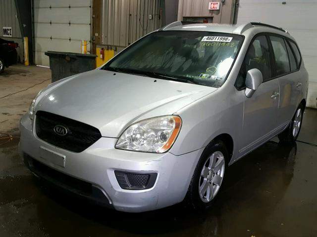 KNAFG526277110535 - 2007 KIA RONDO LX BEIGE photo 2