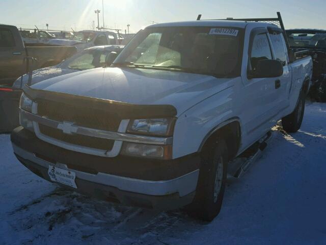 2GCEK19T441144521 - 2004 CHEVROLET SILVERADO WHITE photo 2