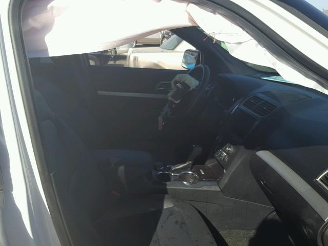 1FM5K8D88HGC54200 - 2017 FORD EXPLORER X WHITE photo 5