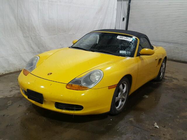 WP0CA29831U626781 - 2001 PORSCHE BOXSTER YELLOW photo 2