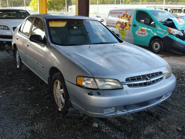 1N4DL01DXXC233649 - 1999 NISSAN ALTIMA XE SILVER photo 1