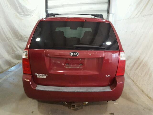 KNDMB233576157947 - 2007 KIA SEDONA EX RED photo 9