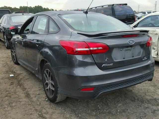 1FADP3F24GL382989 - 2016 FORD FOCUS SE GRAY photo 3