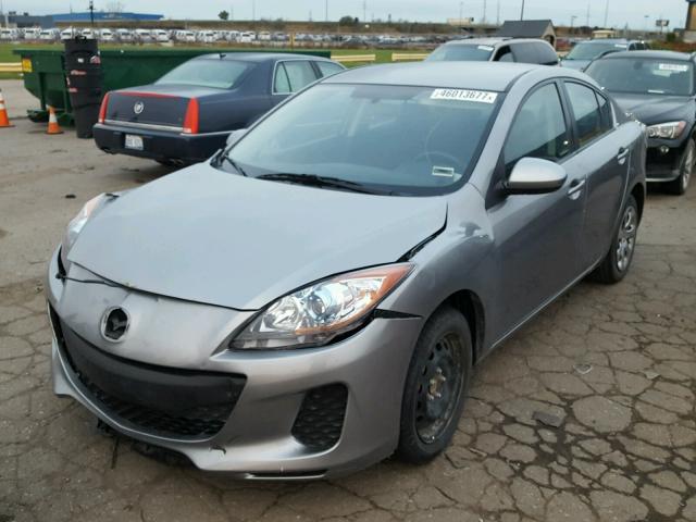 JM1BL1U77D1847112 - 2013 MAZDA 3 SILVER photo 2