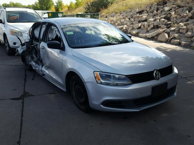 3VW2K7AJ8CM385387 - 2012 VOLKSWAGEN JETTA BASE SILVER photo 1