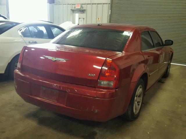 2C3LA43R87H860007 - 2007 CHRYSLER 300 RED photo 4