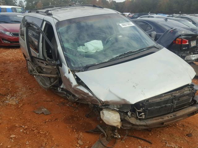 1C4GJ44G3YB674556 - 2000 CHRYSLER GRAND VOYA GOLD photo 1