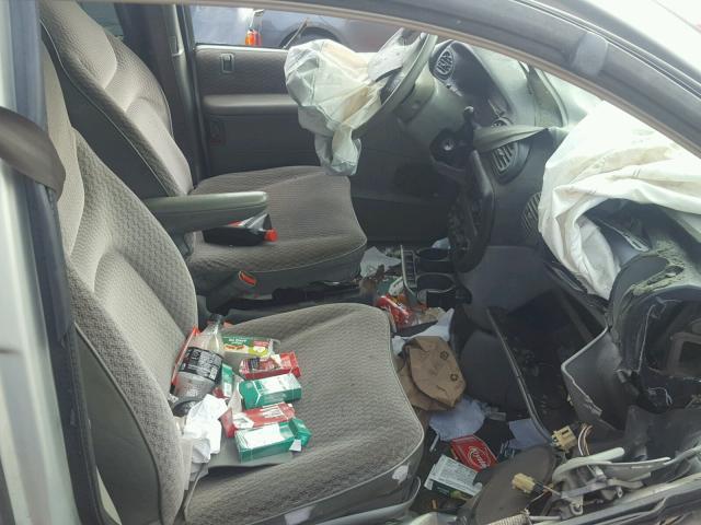 1C4GJ44G3YB674556 - 2000 CHRYSLER GRAND VOYA GOLD photo 5