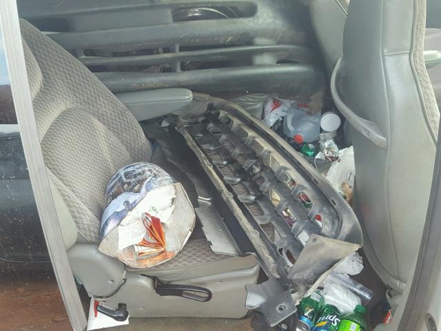 1C4GJ44G3YB674556 - 2000 CHRYSLER GRAND VOYA GOLD photo 6