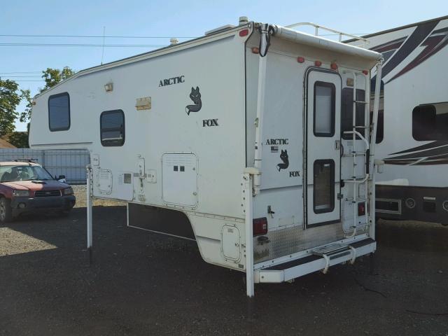 1NCA990S830101964 - 2003 ARCT FOX CAMPER WHITE photo 3