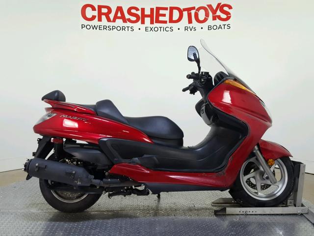 JYASH03Y2EA010965 - 2014 YAMAHA YP400 RED photo 1