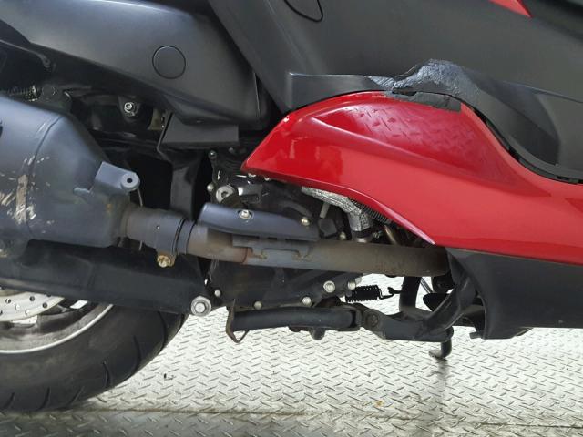 JYASH03Y2EA010965 - 2014 YAMAHA YP400 RED photo 12