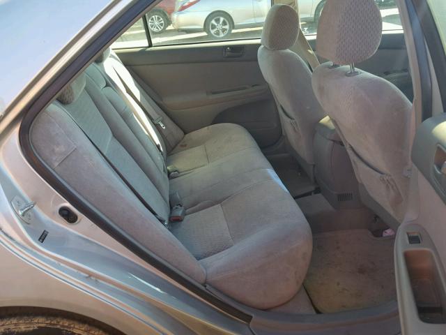 4T1BE32K74U316855 - 2004 TOYOTA CAMRY LE 银色 照片 6