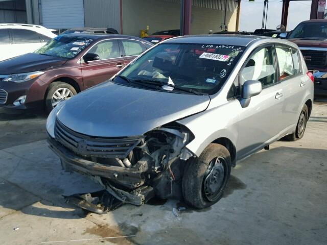 3N1BC1CP0AL442282 - 2010 NISSAN VERSA S GRAY photo 2