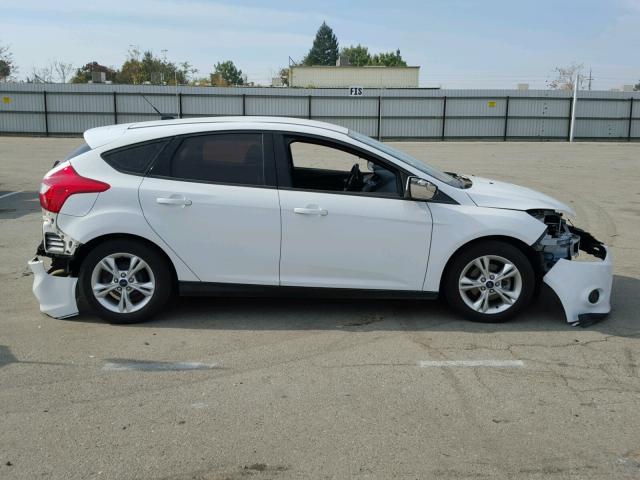 1FADP3K27EL237707 - 2014 FORD FOCUS SE WHITE photo 9