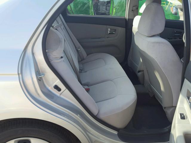 KNAFE221195631110 - 2009 KIA SPECTRA SILVER photo 6