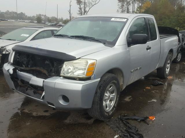 1N6BA06A95N546941 - 2005 NISSAN TITAN XE SILVER photo 2