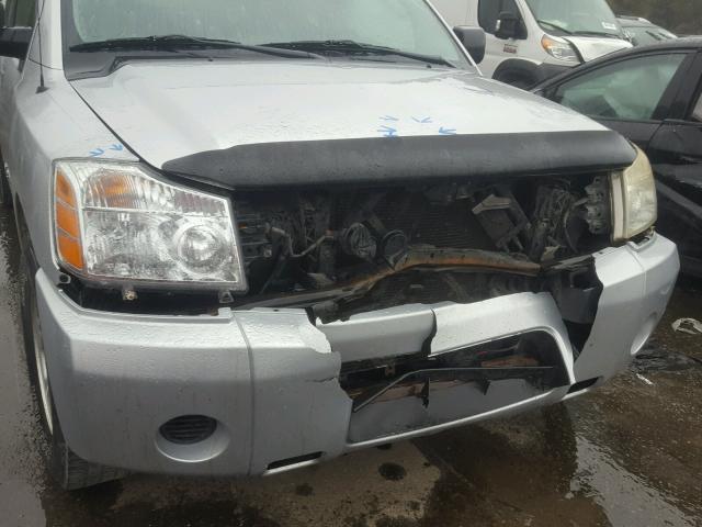 1N6BA06A95N546941 - 2005 NISSAN TITAN XE SILVER photo 9