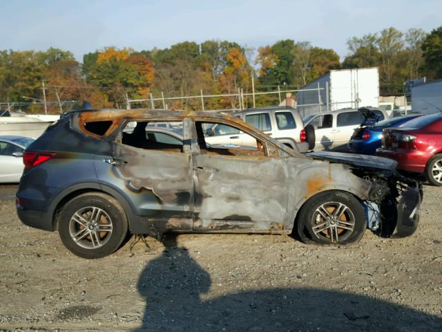 5NMZUDLB1HH016252 - 2017 HYUNDAI SANTA FE S BURN photo 9