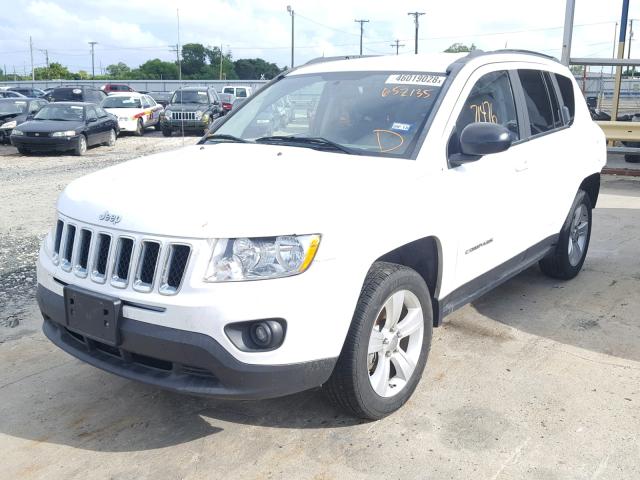 1C4NJCBA5CD652135 - 2012 JEEP COMPASS SP WHITE photo 2
