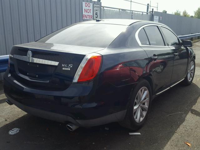 1LNHM94RX9G608922 - 2009 LINCOLN MKS BLUE photo 4