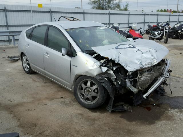 JTDKB20U587805285 - 2008 TOYOTA PRIUS SILVER photo 1