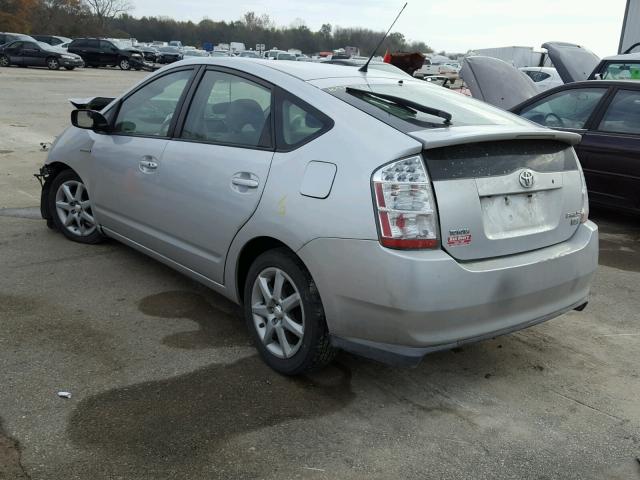 JTDKB20U587805285 - 2008 TOYOTA PRIUS SILVER photo 3