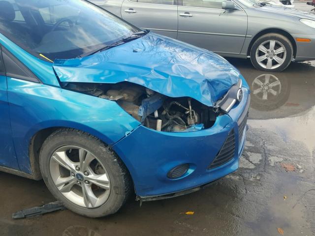 1FADP3K25DL122411 - 2013 FORD FOCUS SE BLUE photo 9