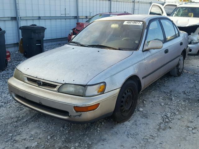 1NXBB02E7TZ378580 - 1996 TOYOTA COROLLA DX TAN photo 2