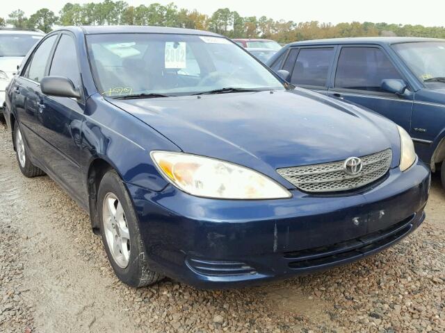 4T1BE32K32U549158 - 2002 TOYOTA CAMRY LE BLUE photo 1