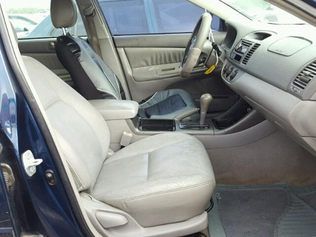 4T1BE32K32U549158 - 2002 TOYOTA CAMRY LE 蓝色 照片 5