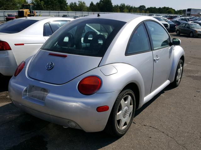 3VWCK21C31M458252 - 2001 VOLKSWAGEN NEW BEETLE 银色 照片 4
