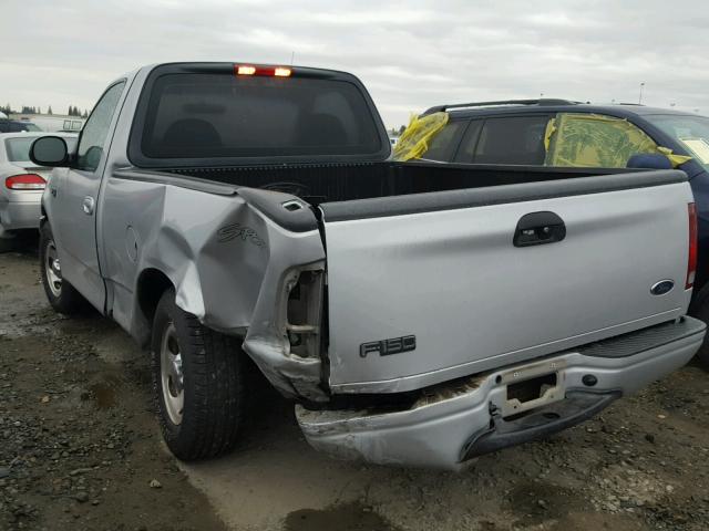 1FTRF17203NB17006 - 2003 FORD F150 SILVER photo 3