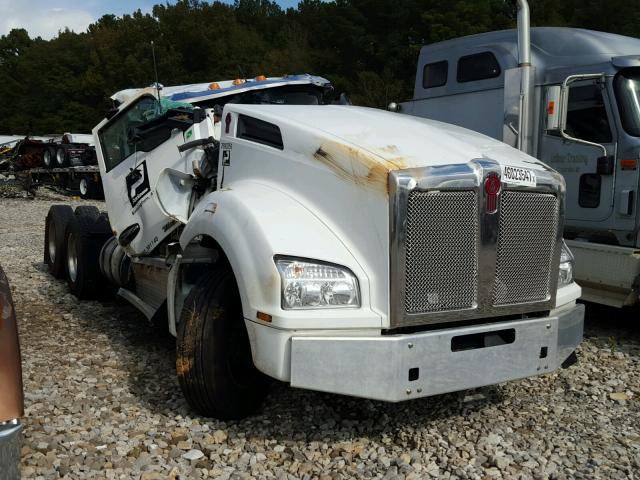 1XKZD49X3HJ166042 - 2017 KENWORTH CONSTRUCTI WHITE photo 1