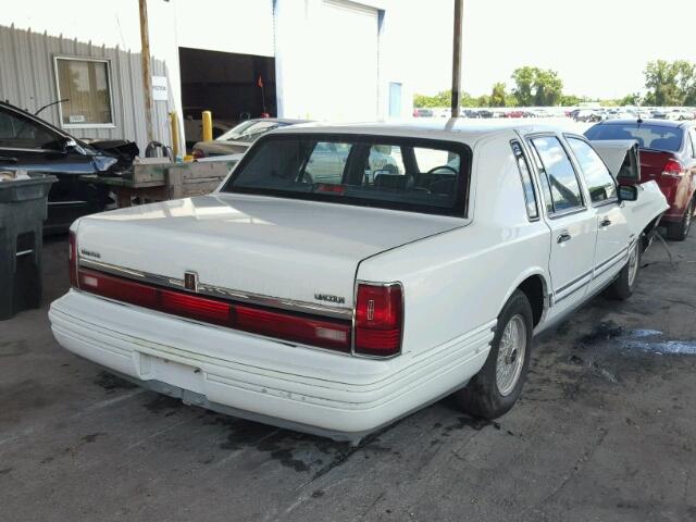 1LNLM81W9NY667852 - 1992 LINCOLN TOWN CAR E WHITE photo 4