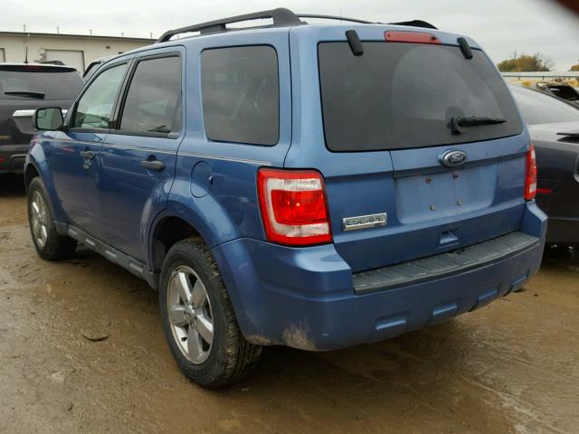 1FMCU0D79AKA52723 - 2010 FORD ESCAPE BLUE photo 3